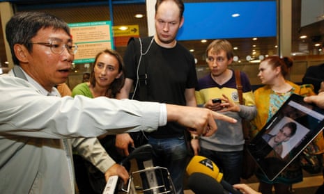 Journalists seeking Edward Snowden at Moscow airport