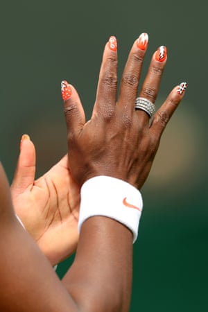 Serena Williams painted fingernails
