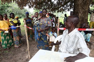 MSF in CAR: Mobile clinic for checking for malaria and malnutrition 