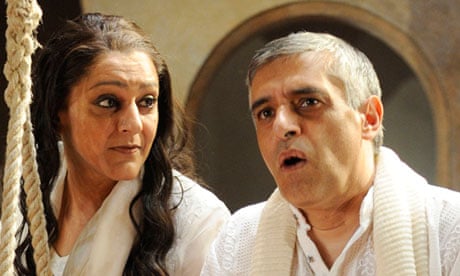 Paul-Bhattacharjee-as-Ben-007.jpg?width=620&quality=85&auto=format&fit=max&s=8377bf6633756c003c85632047298e89