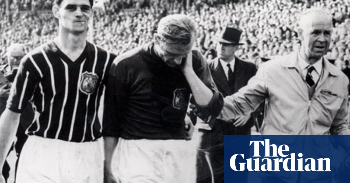 Manchester City Football Legend Dies Trautmann The Impassable Football The Guardian
