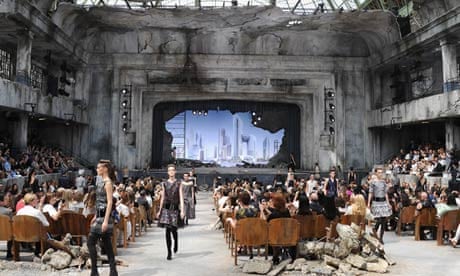 Karl Lagerfeld creates ruined theatre for Chanel haute couture
