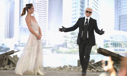 Louis Vuitton, Coco Chanel und Karl Lagerfeld on the Flea …