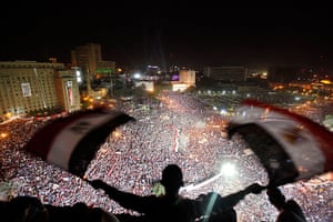 Cairo clashes: Anti-Mursi protesters