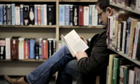 Man reading in a library