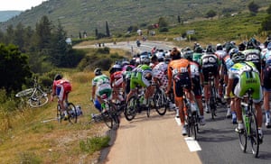 Tour de France stage 5: Riders fall 