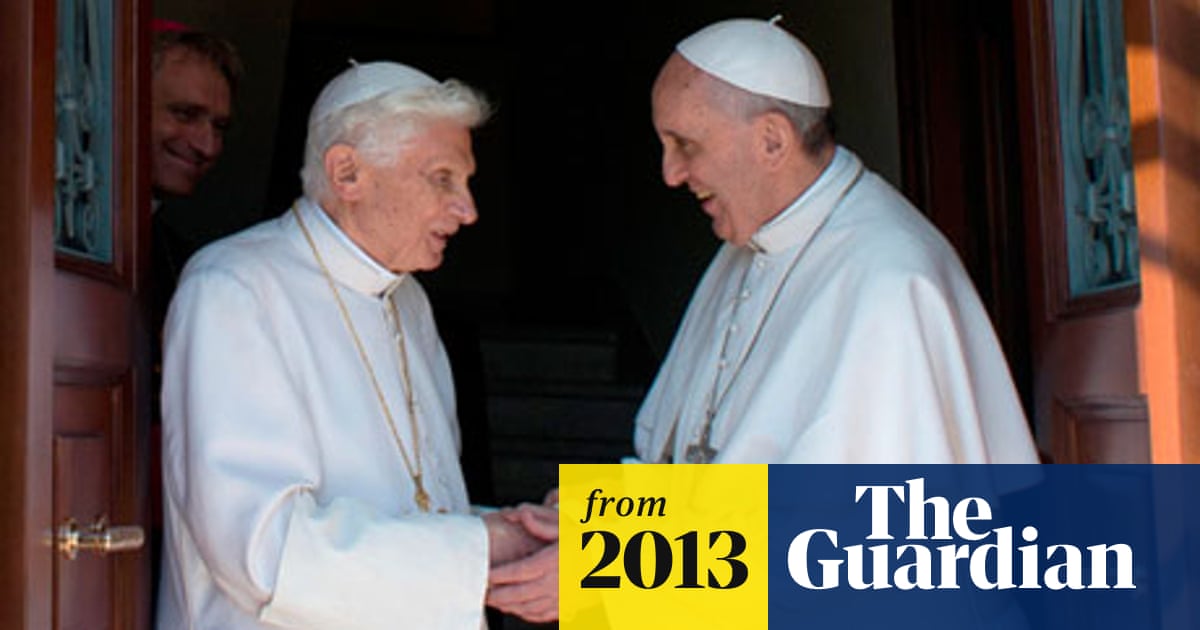 Chaiselong At regere lomme Ex-pope Benedict says God told him to resign during 'mystical experience' |  Pope Benedict XVI | The Guardian