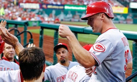 Jay Bruce powers Reds past Cardinals and keeps NL Central race
