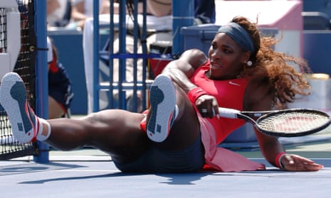 Serena falls over