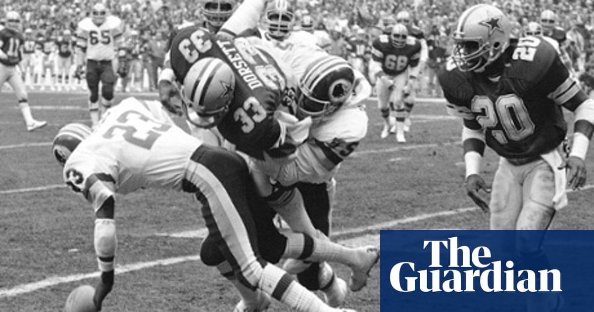 Nfl Concussion Lawsuits Explained Sport The Guardian