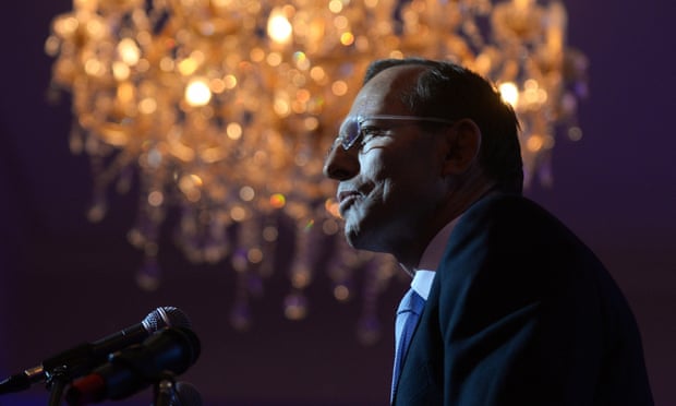 Tony Abbott's paid parental leave plan has come under fire