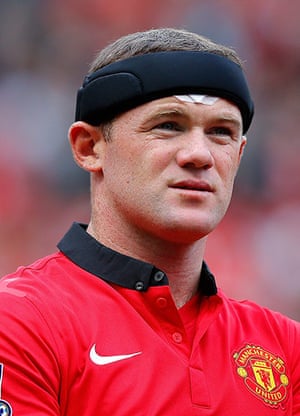 Saturday Roundup: Wayne Rooney in a headband