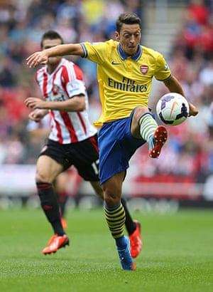 Saturday Roundup: Arsenal's Mesut Ozil