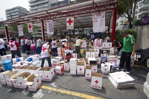 mexico floods: Mexican Red Cross collect relief aid 