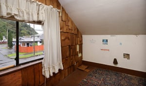 kurt cobain s childhood home for sale