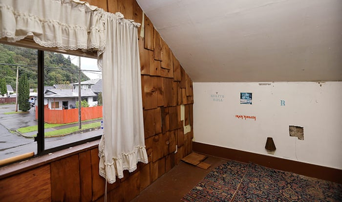 kurt cobain's childhood home for sale - in pictures | music