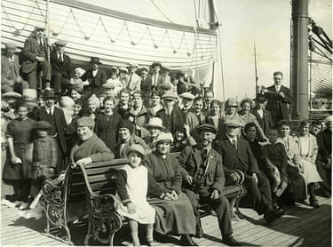 TRANSPORTS. Navires et Bateaux. Paquebot Steamer La Lorrainevers 1900 TRANSPORTS. Navires et Bateaux. Paquebot Steamer La Lorrainevers 1900