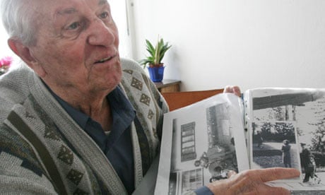 Hitler's bodyguard Rochus Misch dies at 96 | Adolf Hitler | The Guardian