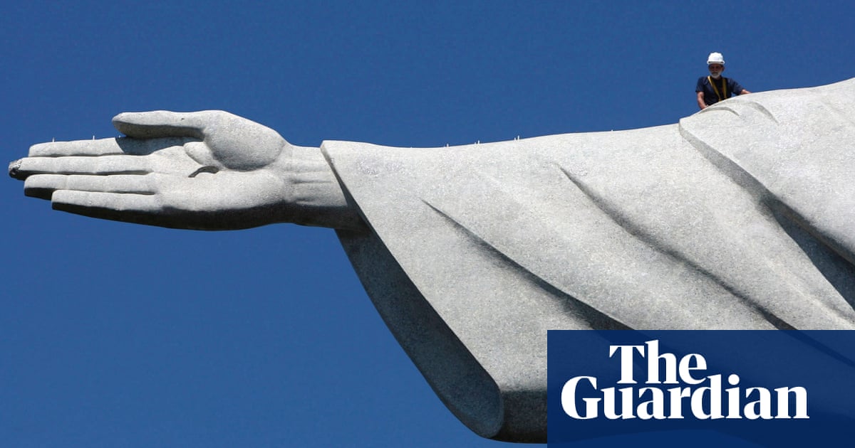 Rio Statue Is Repaired After Lightning Strikes In Pictures World News The Guardian Rio Statue Is Repaired After Lightning Strikes In Pictures World News The Guardian