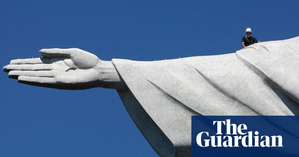 Rio Statue Is Repaired After Lightning Strikes In Pictures World News The Guardian Rio Statue Is Repaired After Lightning Strikes In Pictures World News The Guardian