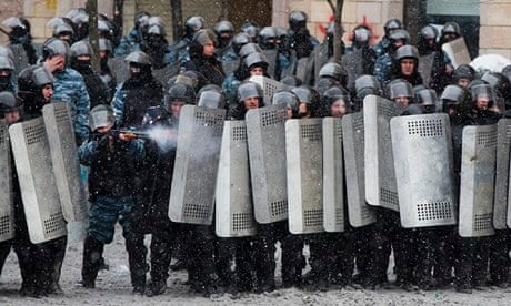 Police fire at protesters in Kiev on Wednesday