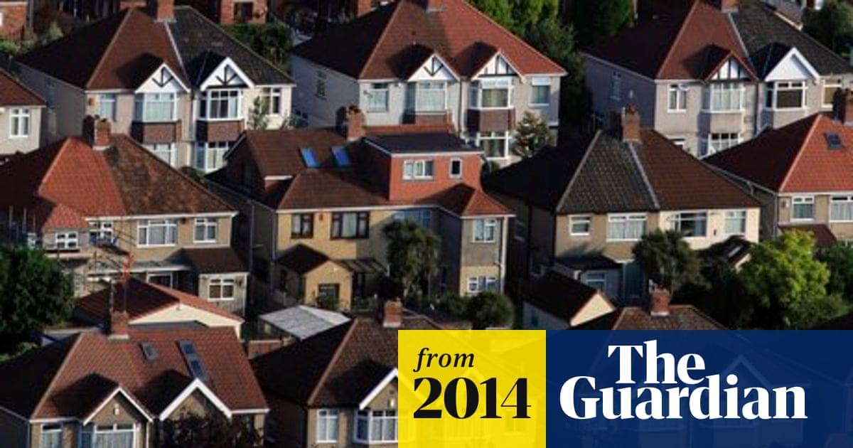 British Households Maintain High Savings Amid Iran Conflict