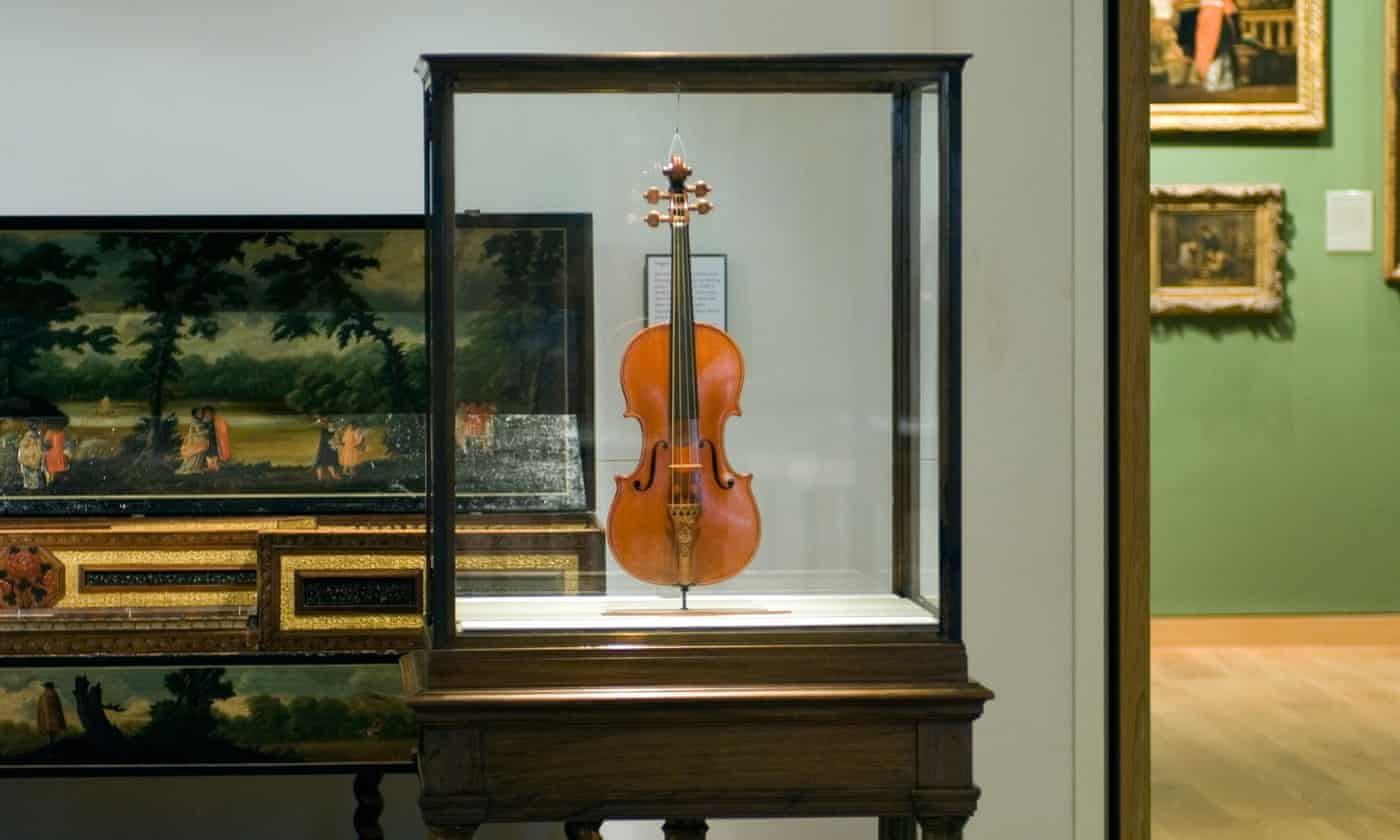 Stradivarius violin stolen in armed robbery
