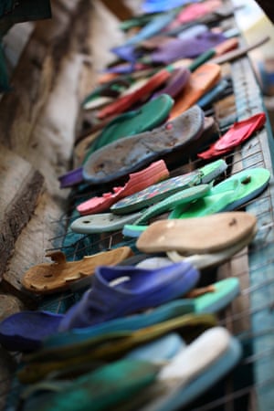 Kenya Turns Flip Flops Into Art In Pictures World News