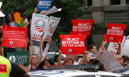 Protesters against the Keystone XL oil pipeline