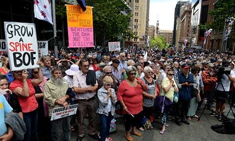 Crowds protest in Sydney