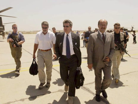 Paul Bremer and Iraqi deputy prime minister Barham Saleh in 2004.
