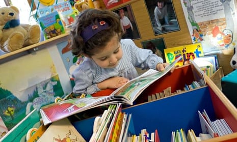 Small child in library