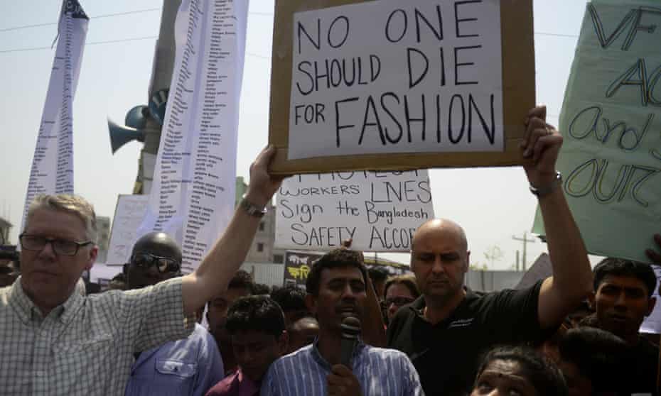 Protests the the site of the Rana Plaza building collapse