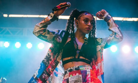 FKA twigs performs at Pitchfork music festival in Chicago, July 2014