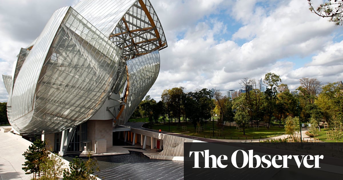 Fondation Louis Vuitton Paris Review Everything And The Bling From Frank Gehry Frank Gehry The Guardian