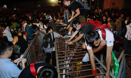 hong kong barricades