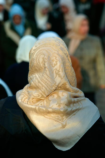 france muslim woman headscarf