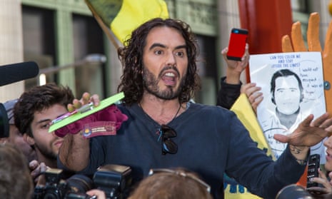 Russell Brand visits Occupy Wall Street: a 'bogus revolutionary', said Piers Morgan