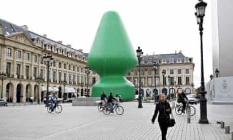 'Tree' By Paul McCarthy - Monumental Artwork At Place Vendome In Paris