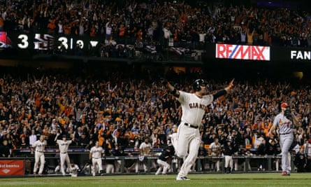 Kansas City Royals break open game in 6th, World Series tied 1-1 with San  Francisco Giants