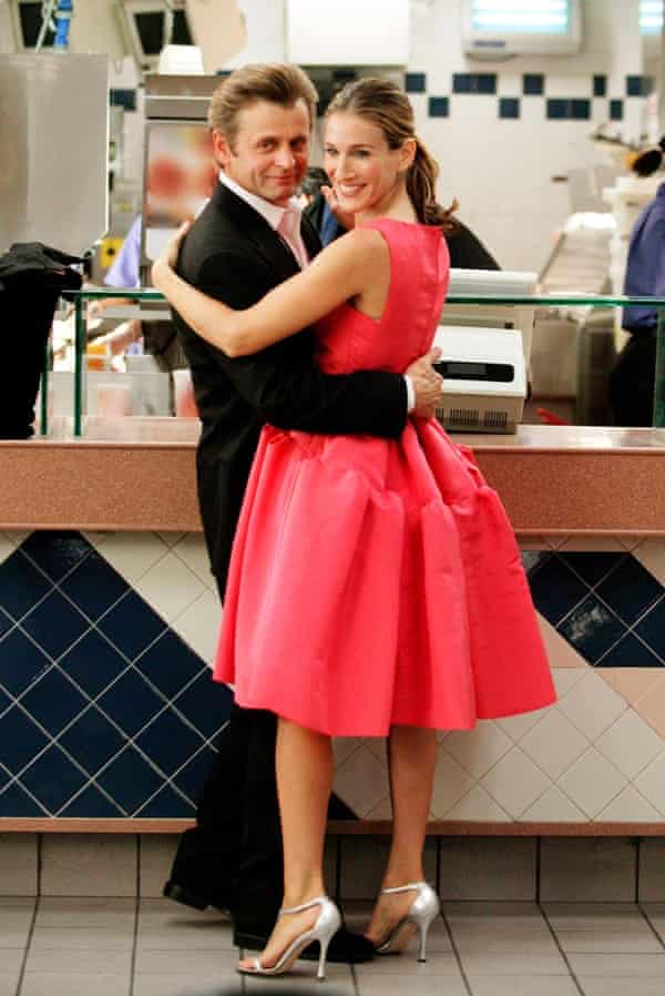 Oscar de la renta pink dress sex and the city outlet