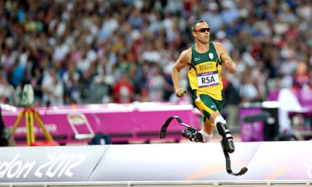 Oscar Pistorius competing on the track 