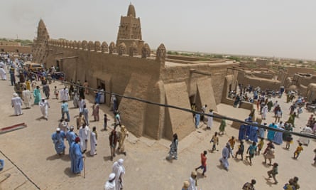 The end of Friday prayers at the Djinguereber mosque in Timbuktu.