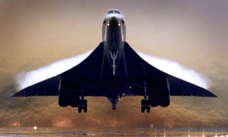 Concorde’s final trip leaves an empty sky: from the archive, 25 October 2003
