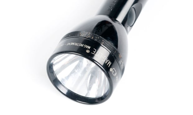 Safe flashlight app best sale for android