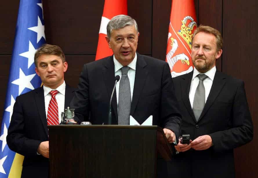 Members of the Presidency of Bosnia and Herzegovina Zeliko Komsic (L), Nebojsa Radmanovic (C), and Bakir Izetbegovic.
