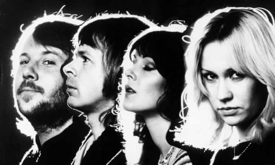 roy keane objects to abba but what should players listen to before matches roy keane the guardian