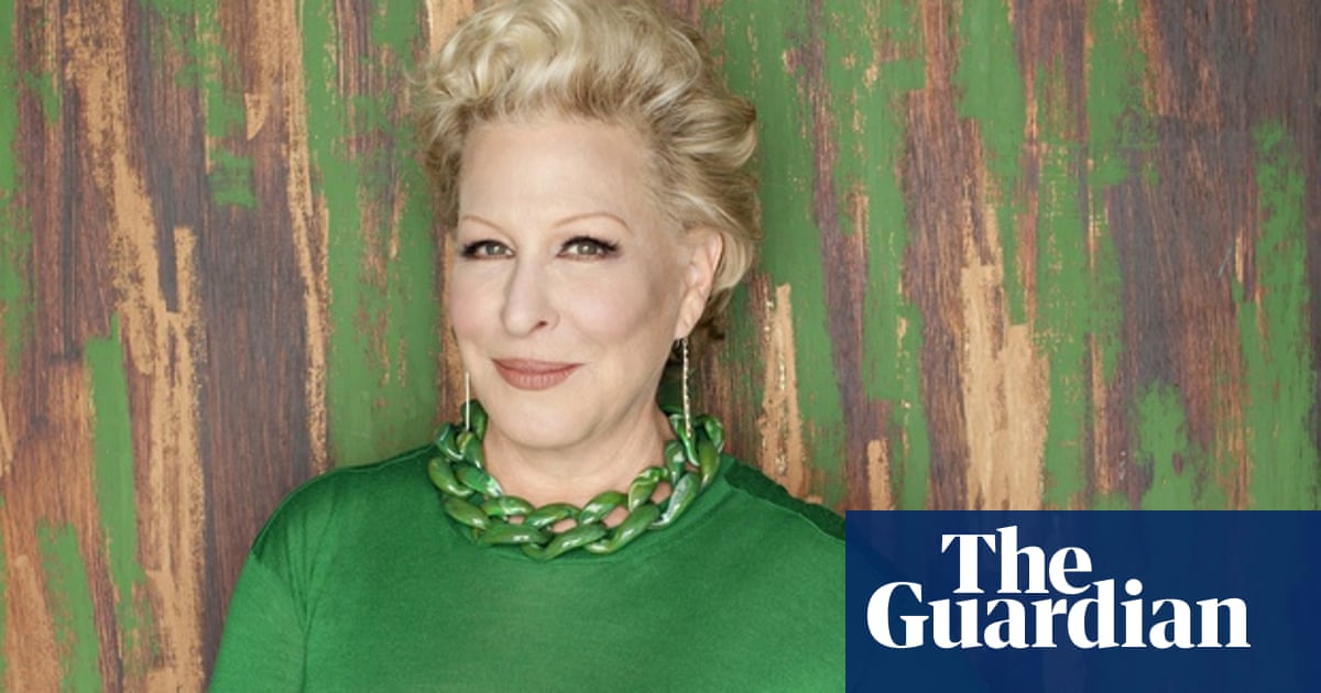 Bette Midler My Father Thought Showbusiness A Waste Of Time Music The Guardian Bette Midler My Father Thought Showbusiness A Waste Of Time Music The Guardian