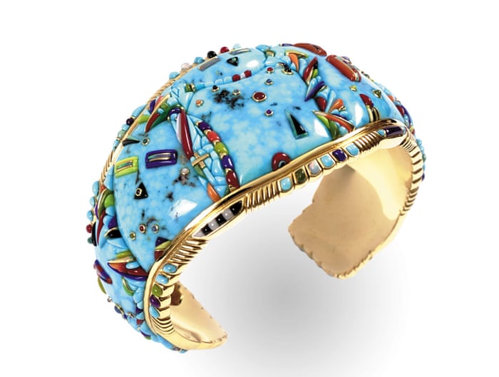 Glittering world Navajo jewellery of the Yazzie family in
