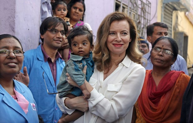 Trierweiler visits slum, in Mumbai